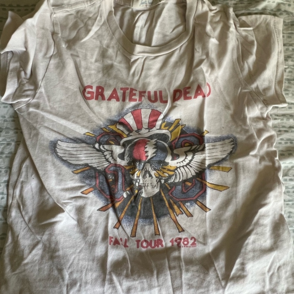Grateful Dead Fall Tour 1982 Tee - Cream and Red